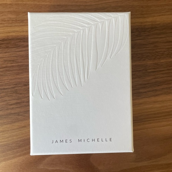 James Michelle “Good Vibes” necklace - Picture 4 of 5